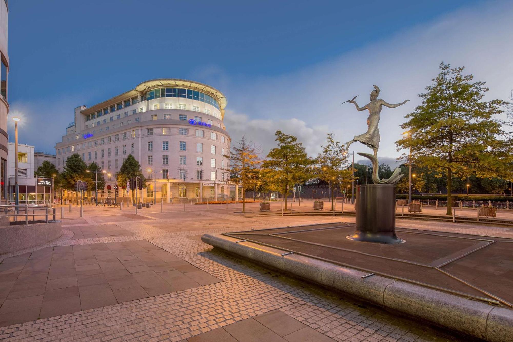 Hilton Cardiff Hotel Екстериор снимка